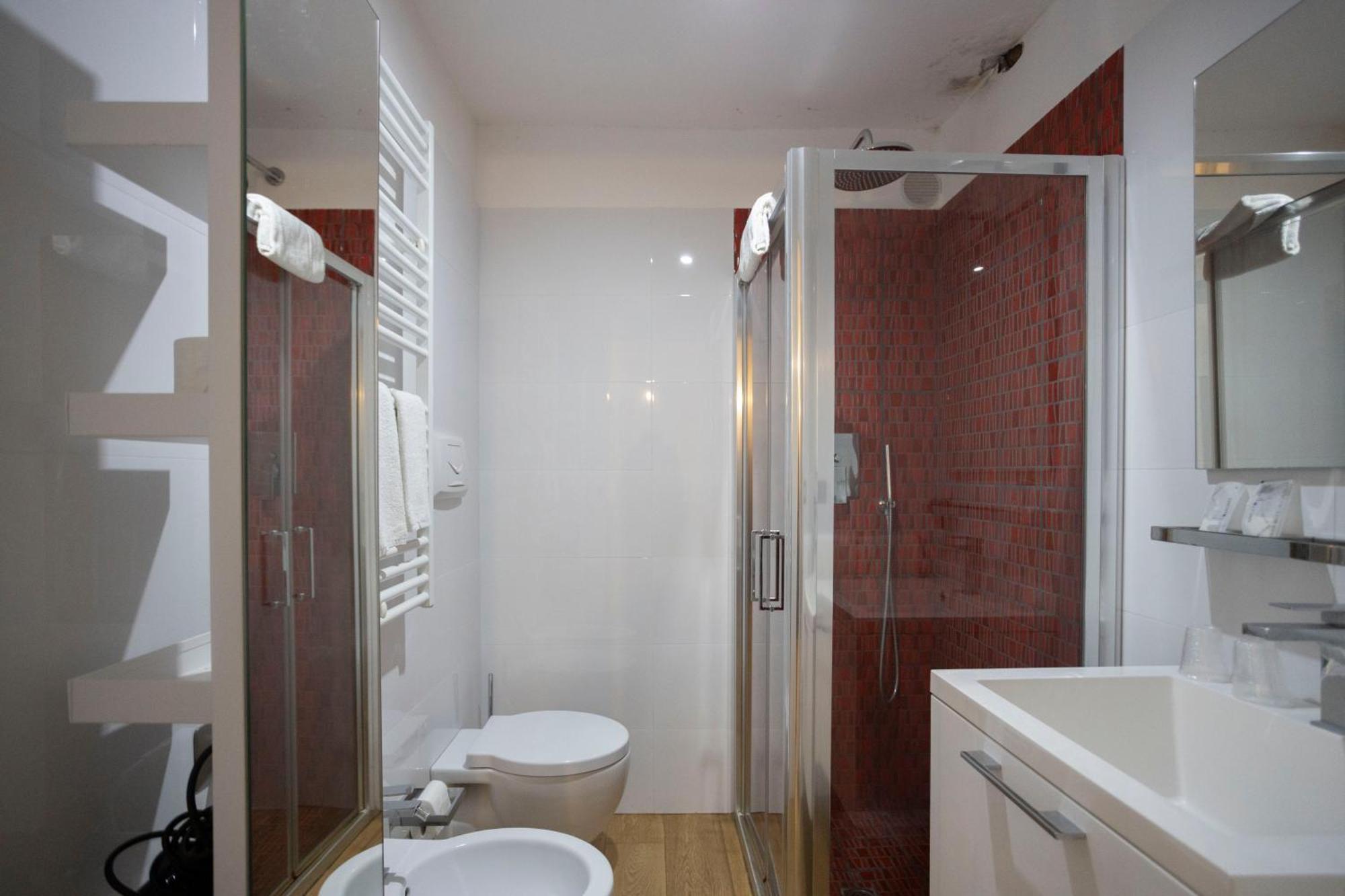 Qu4Ttro I Domo House Apartamento Salerno Exterior foto